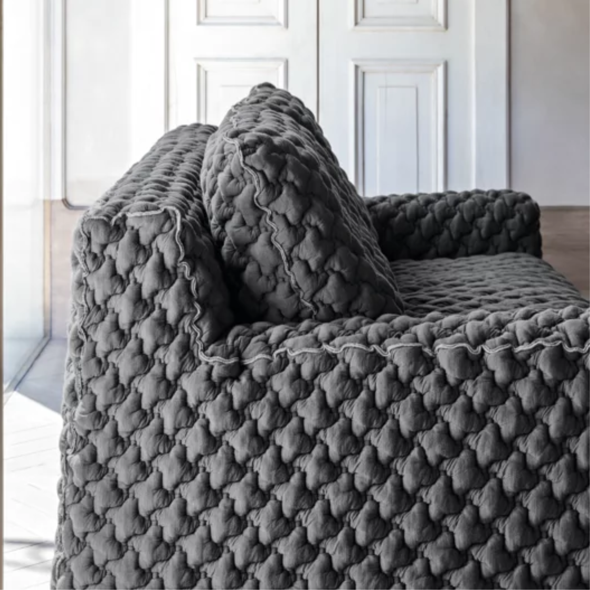 Loll 05 – Fauteuil | Gervasoni