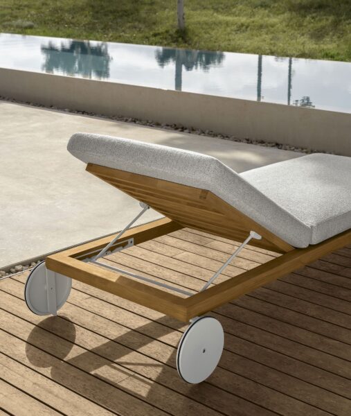 Allure Bain de soleil Talenti chaise longue outdoor design Talenti