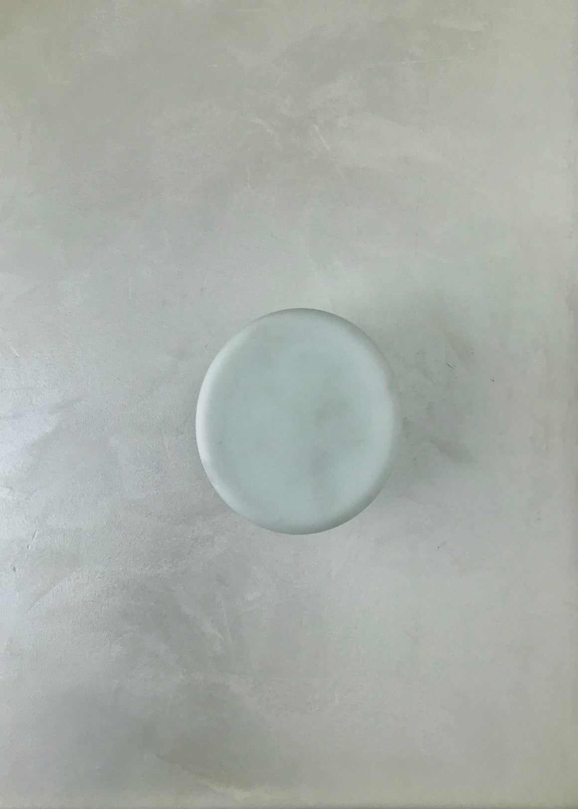 Luminaire rond blanc minimaliste