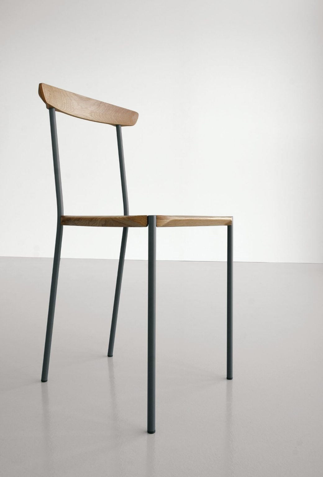 DANSKE – Chaises & tabouret EXTENDO