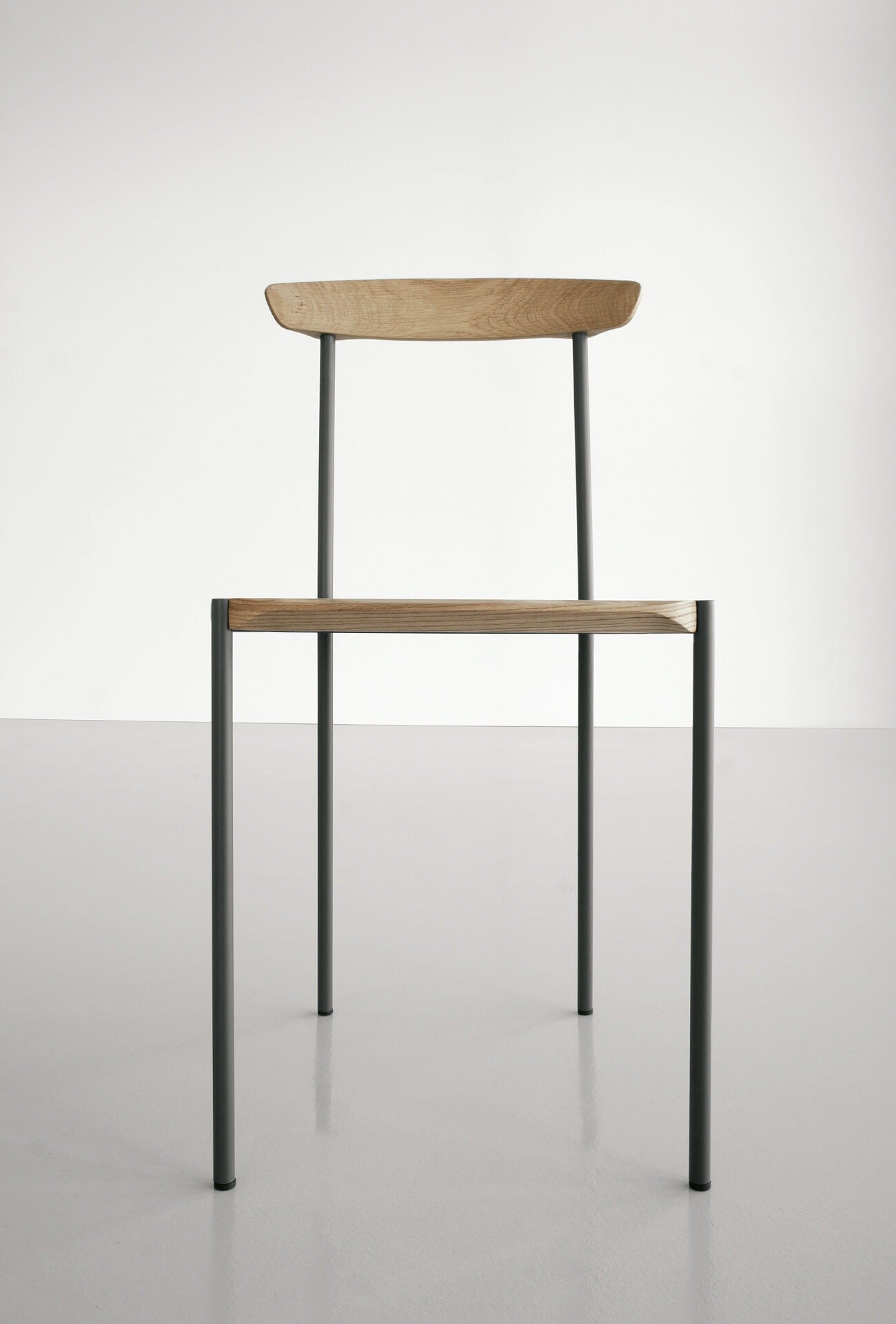 DANSKE – Chaises & tabouret EXTENDO