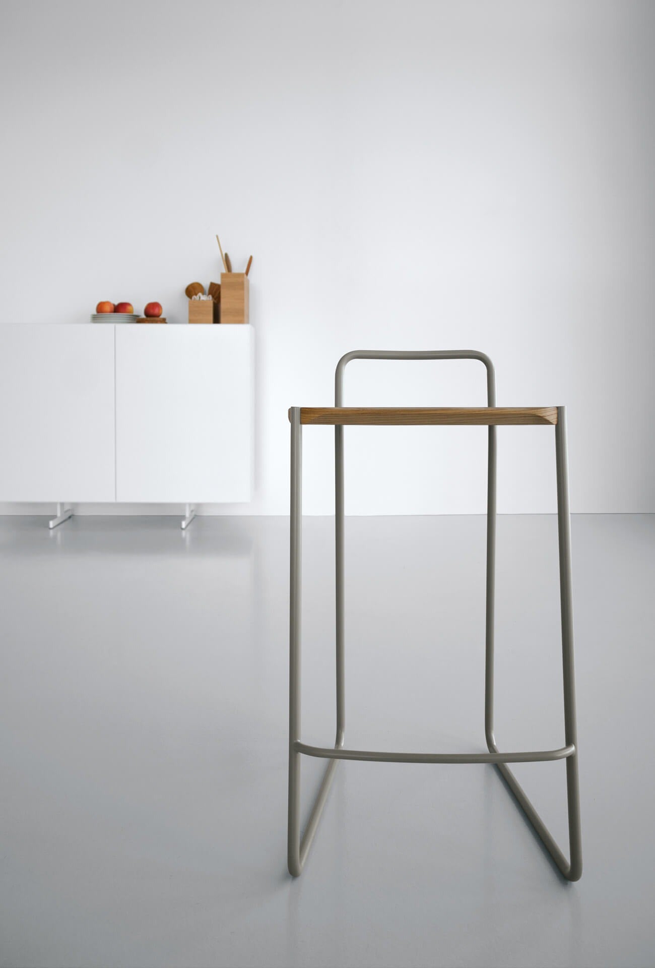 DANSKE – Chaises & tabouret EXTENDO