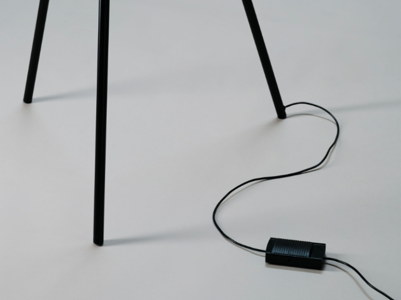 IRIS FLOOR TRIPOD 60