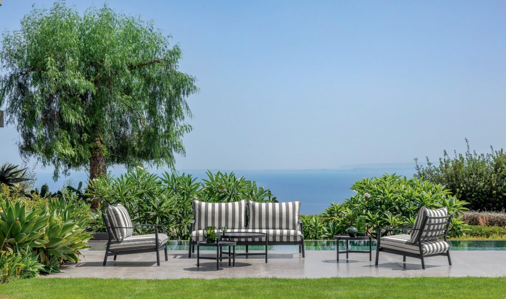 Salon Finn – Set complet (canapé + 2 fauteuils living + 2 tables basses)