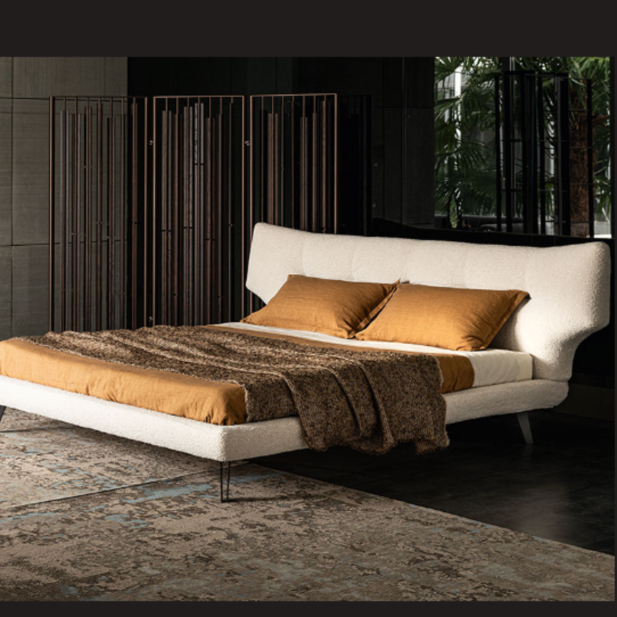 Lit Thomas - Cattelan Italia