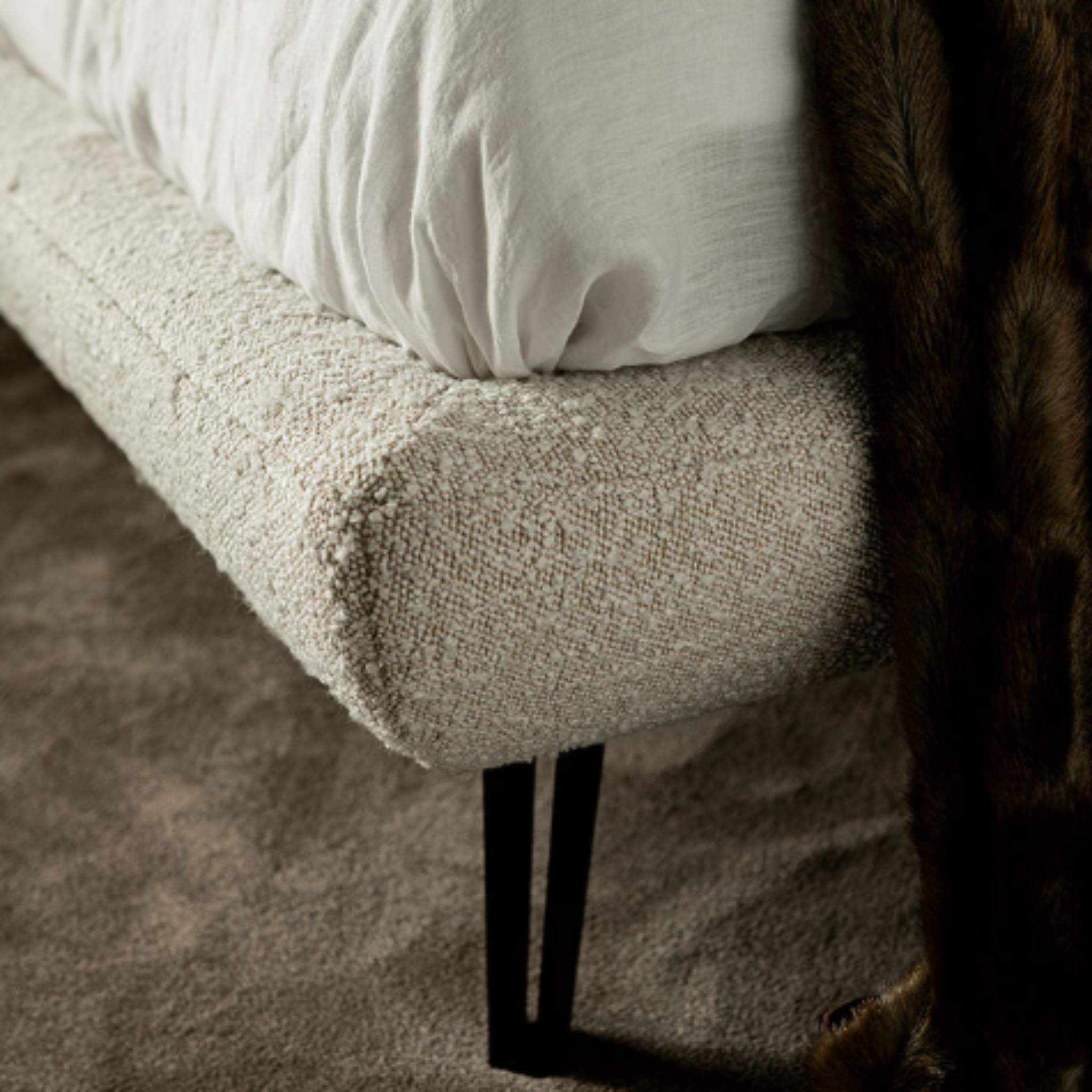 Lit Thomas - Cattelan Italia