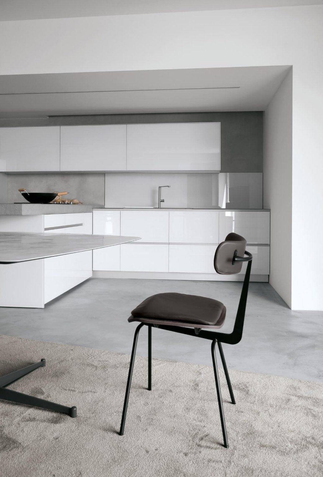 VIKING – Chaise design EXTENDO