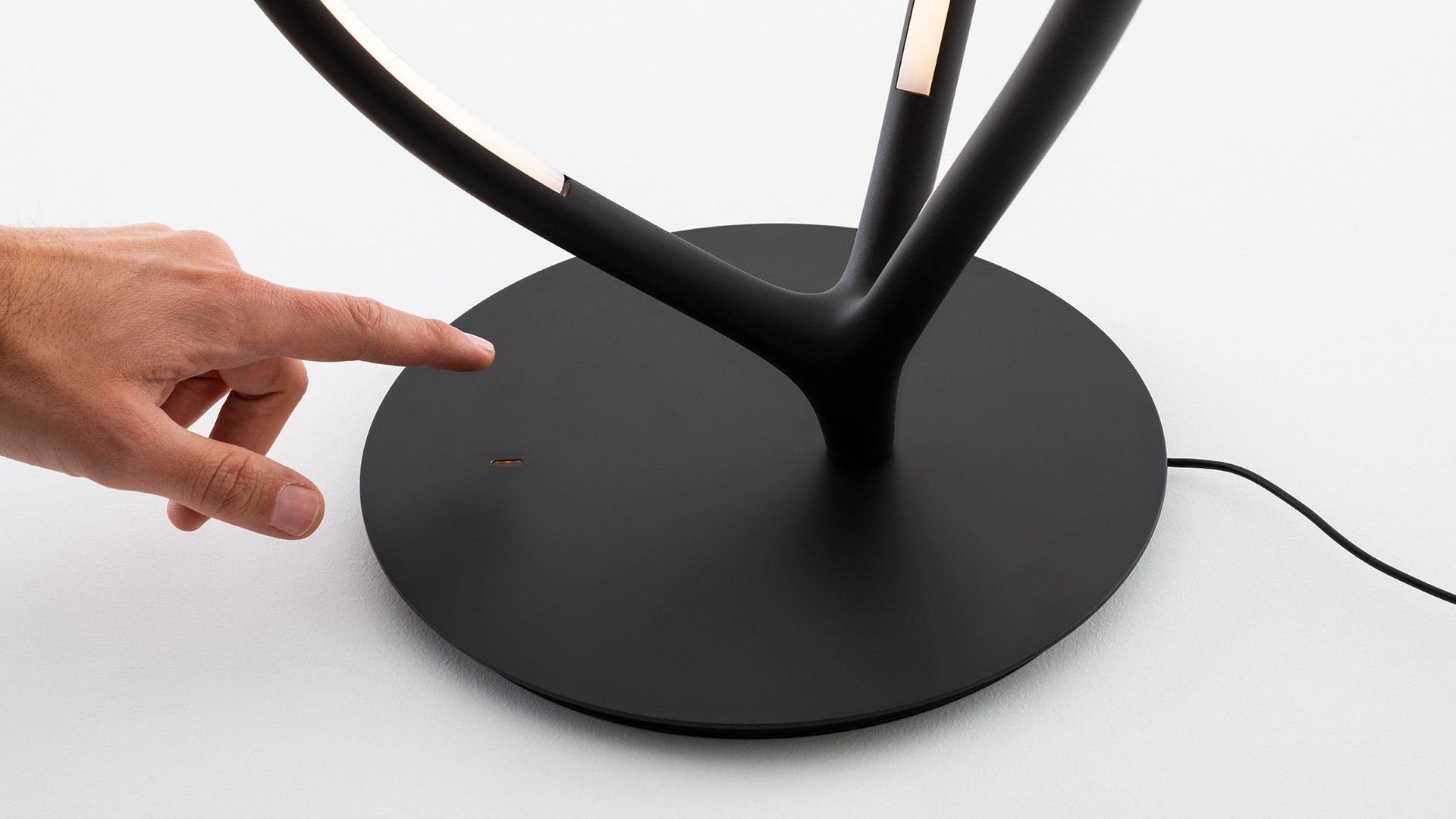 Lampe de table Artemide Arrival dorée