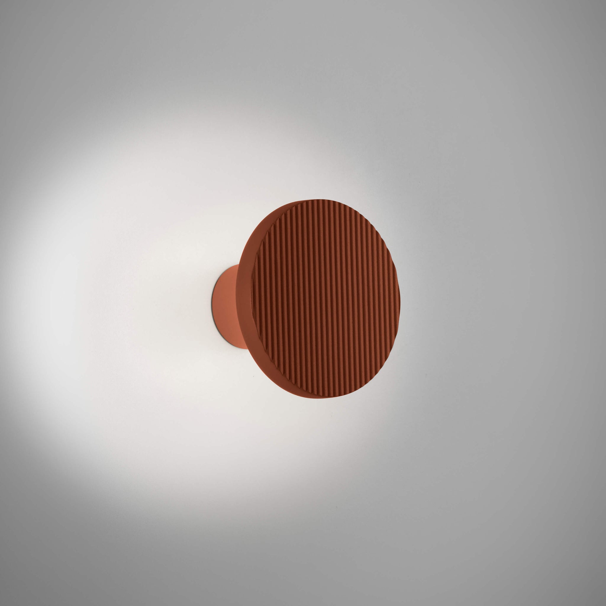 Arid A/01 Bover — Blanc — photographie officielle