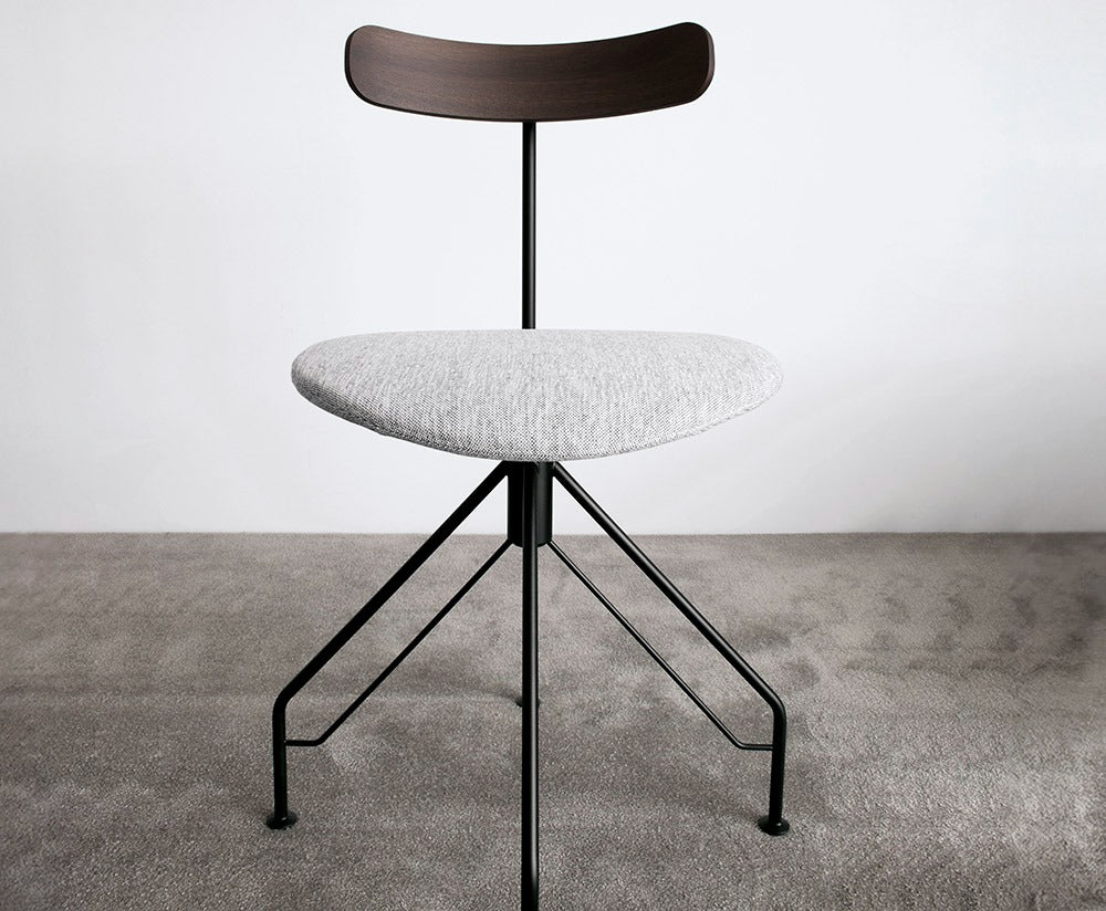 ECH5 – Chaise design EXTENDO