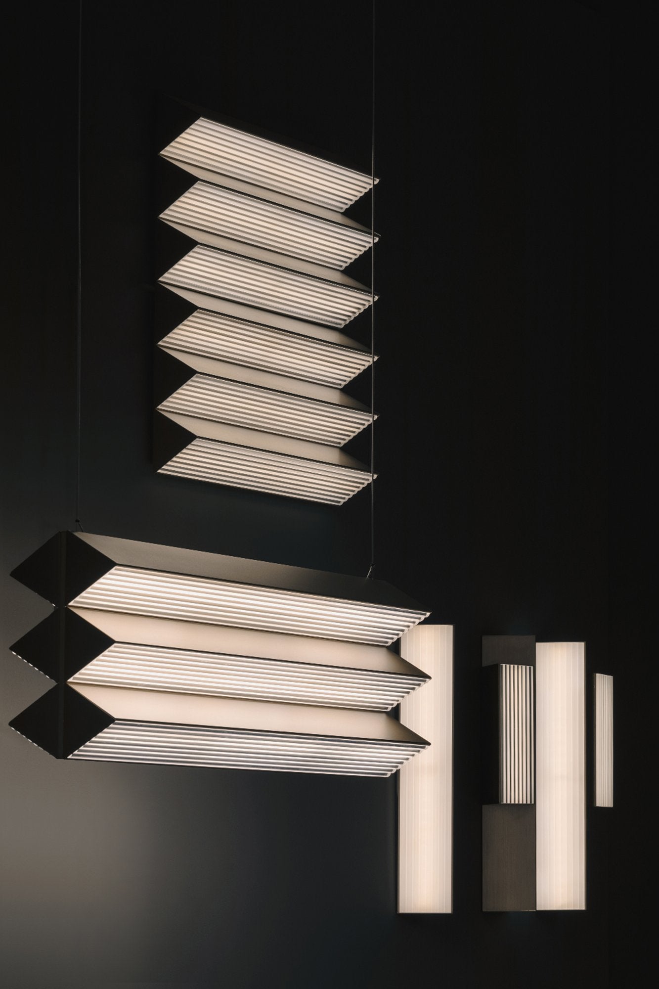 Photographie officielle — Stick suspension trio Contardi