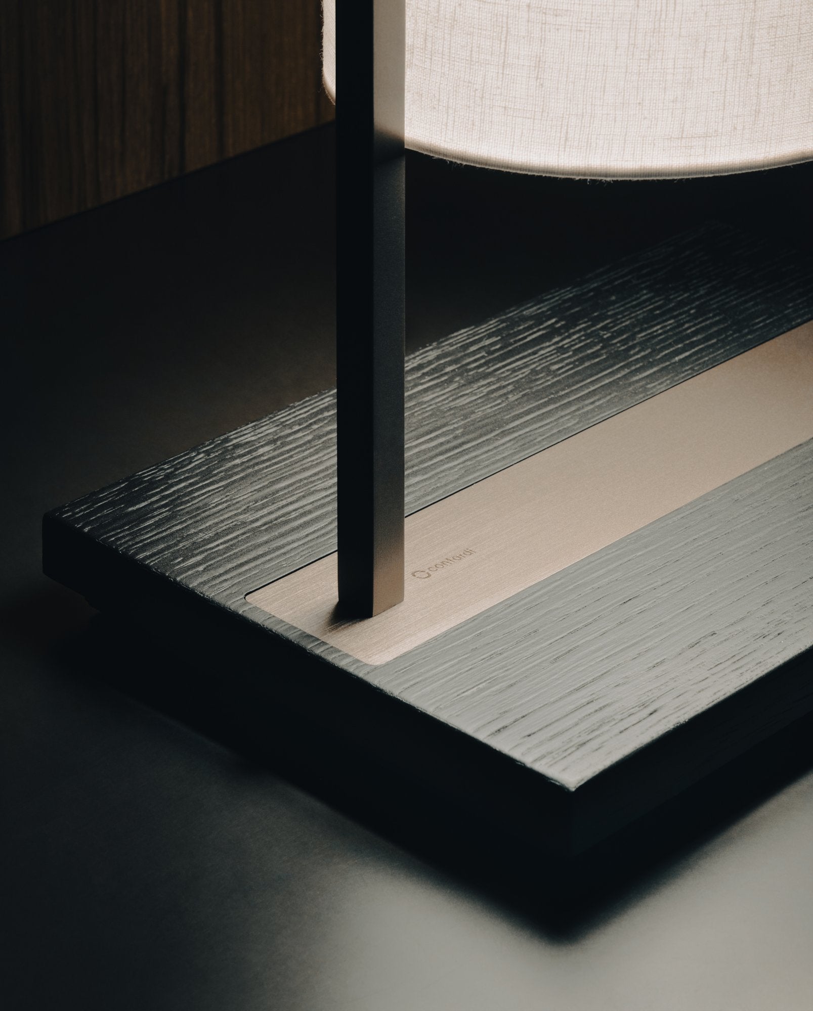 Photographie officielle Contardi — Athena