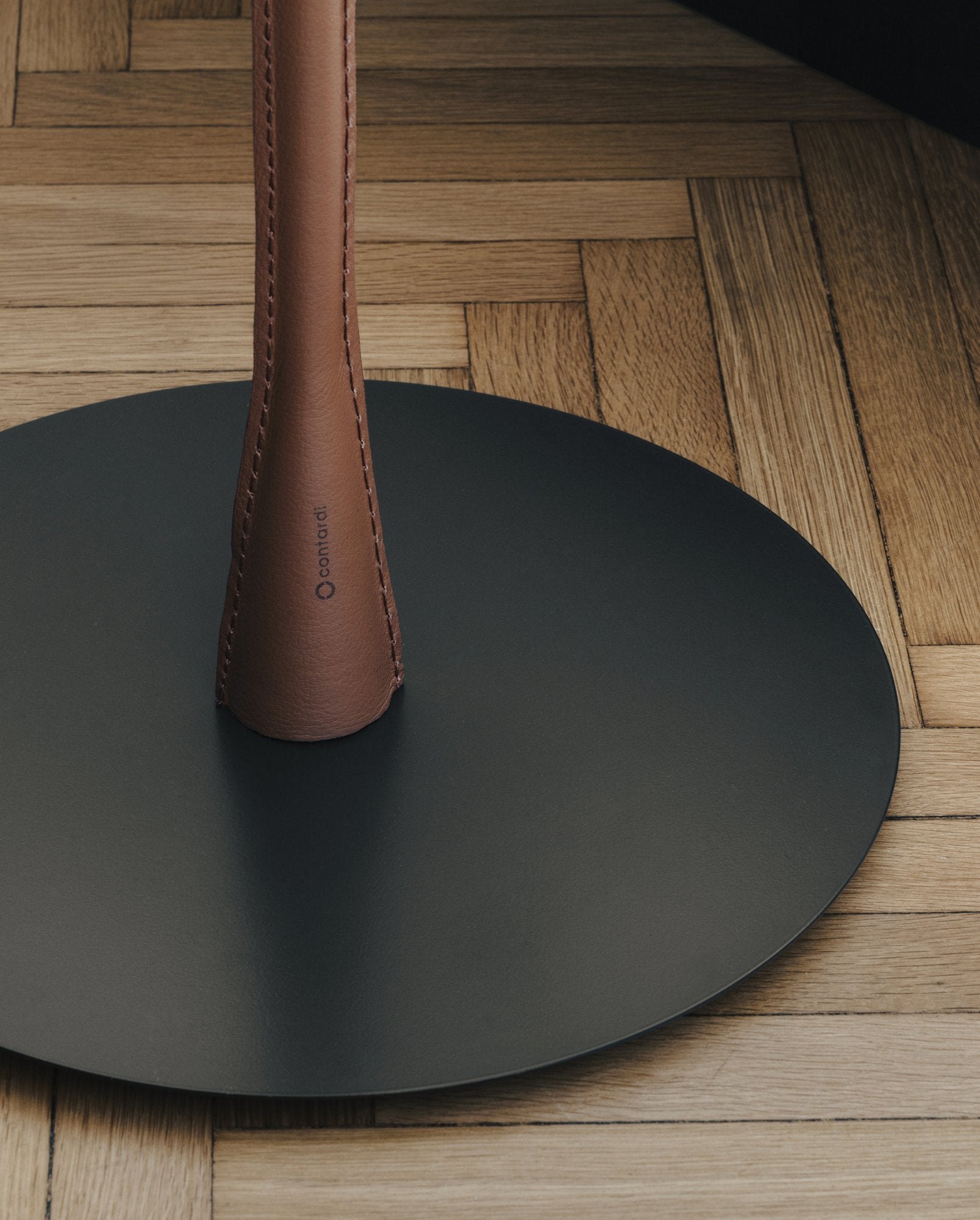 Photographie officielle — Flexiled lampadaire Contardi