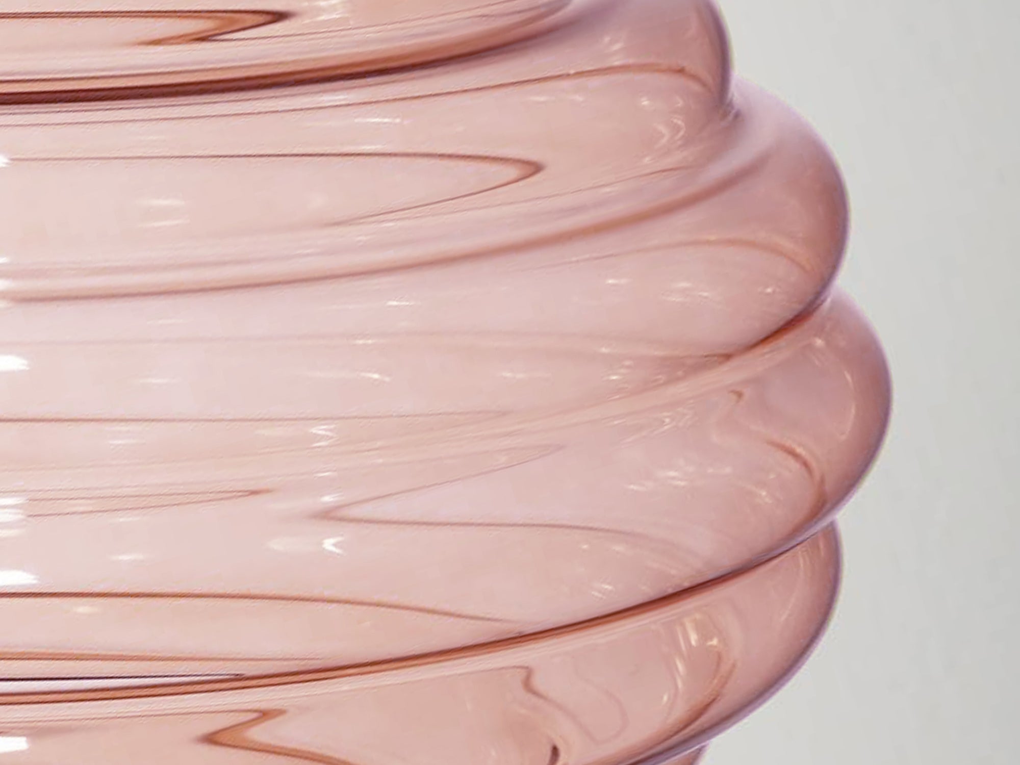 Alma Contardi — photographie officielle lampe de table, verre ambre