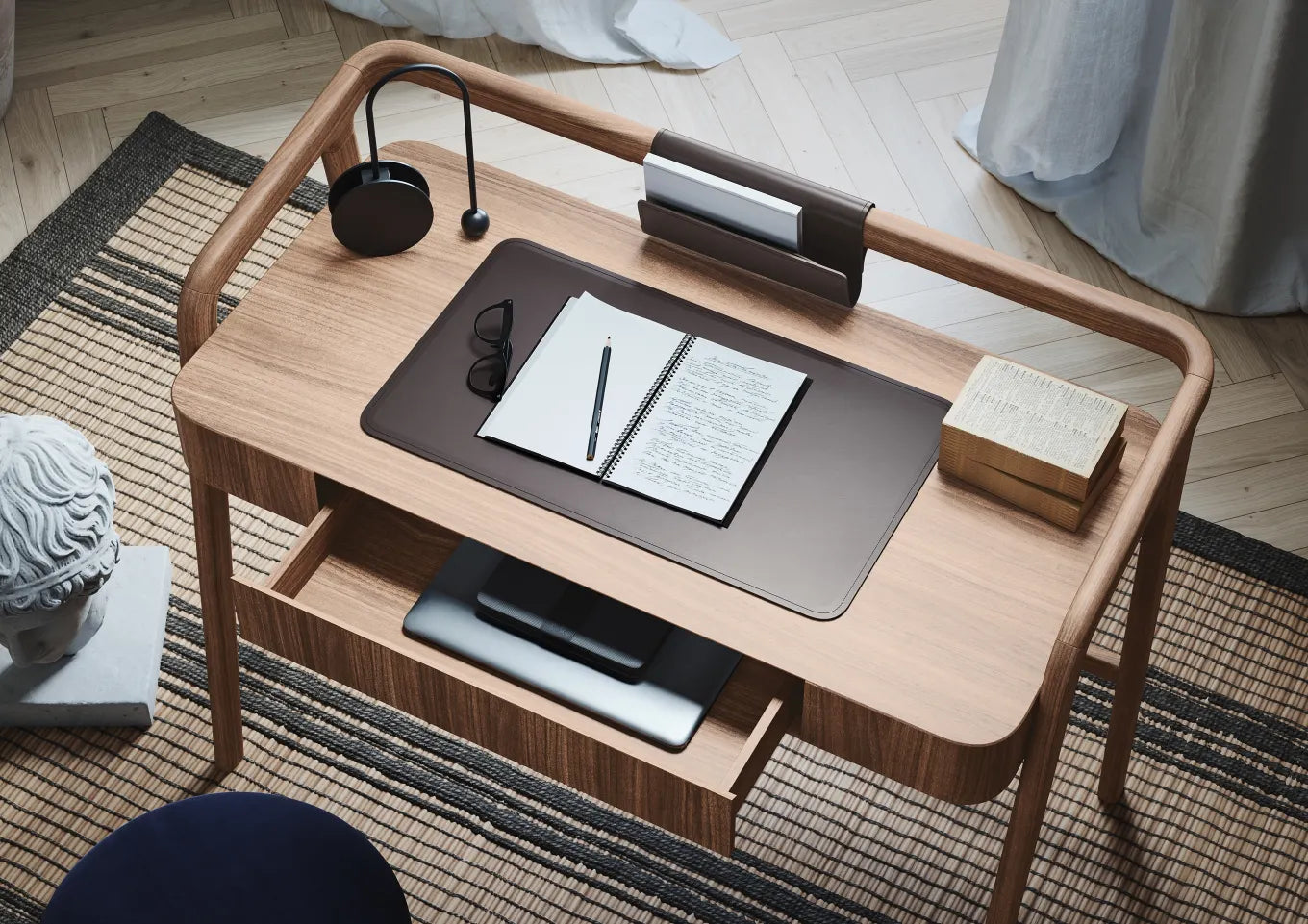 Bureau sur mesure Battistella – design italien fonctionnel