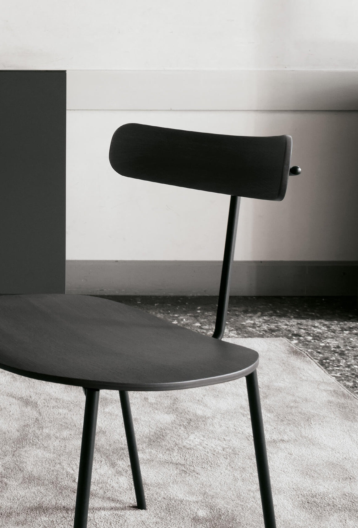 ECH3 – Chaise design EXTENDO