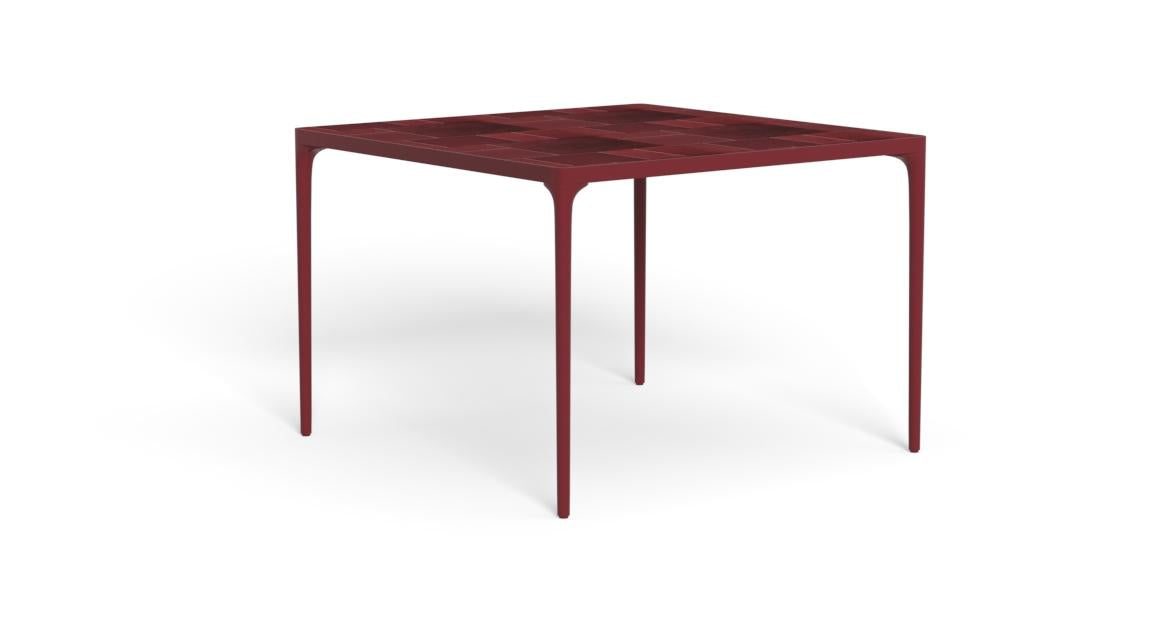 Nalu Table à manger 106×106