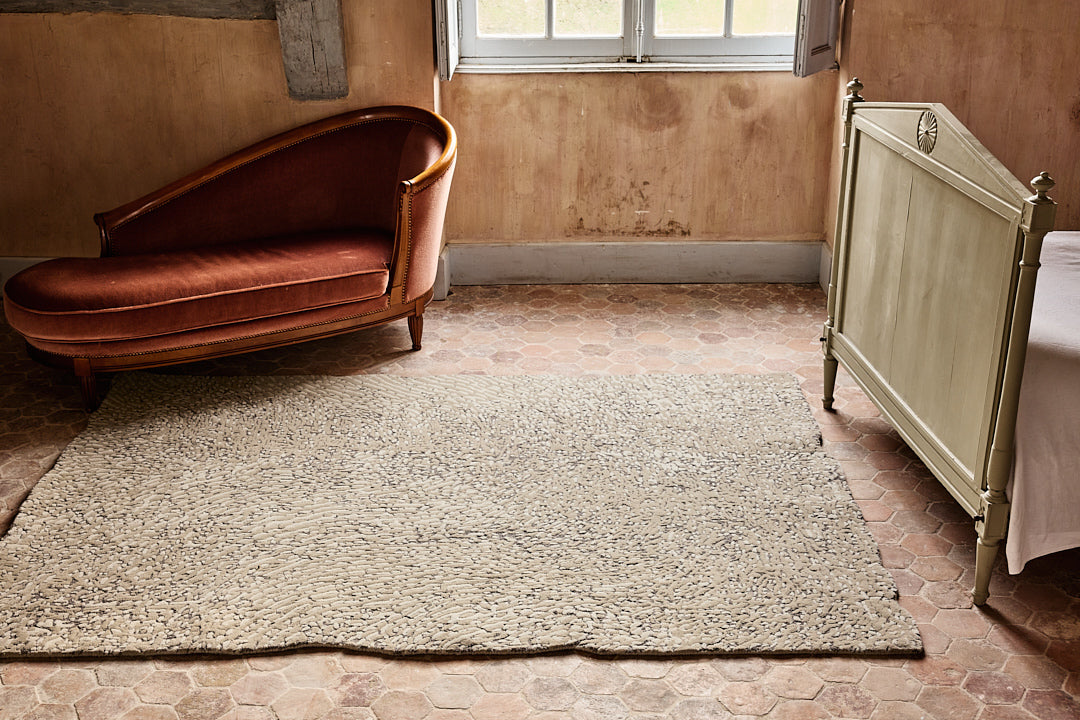 Tapis Umbra calcaire Serge Lesage – vue du tapis