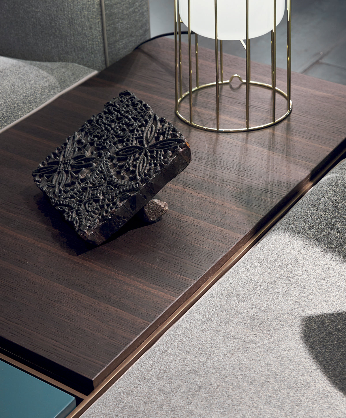 GLAM TABLES ART NOVA — visuel officiel du catalogue 2026, composition illustrative