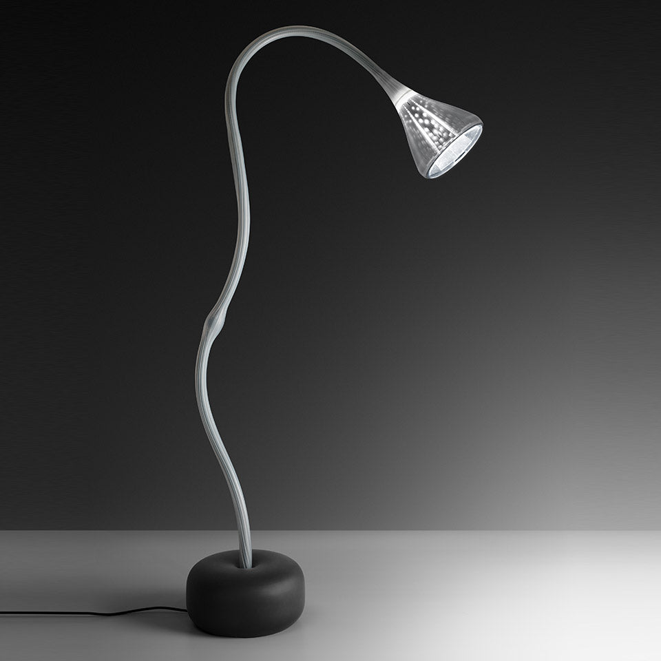 Lampadaire Artemide 2700 K