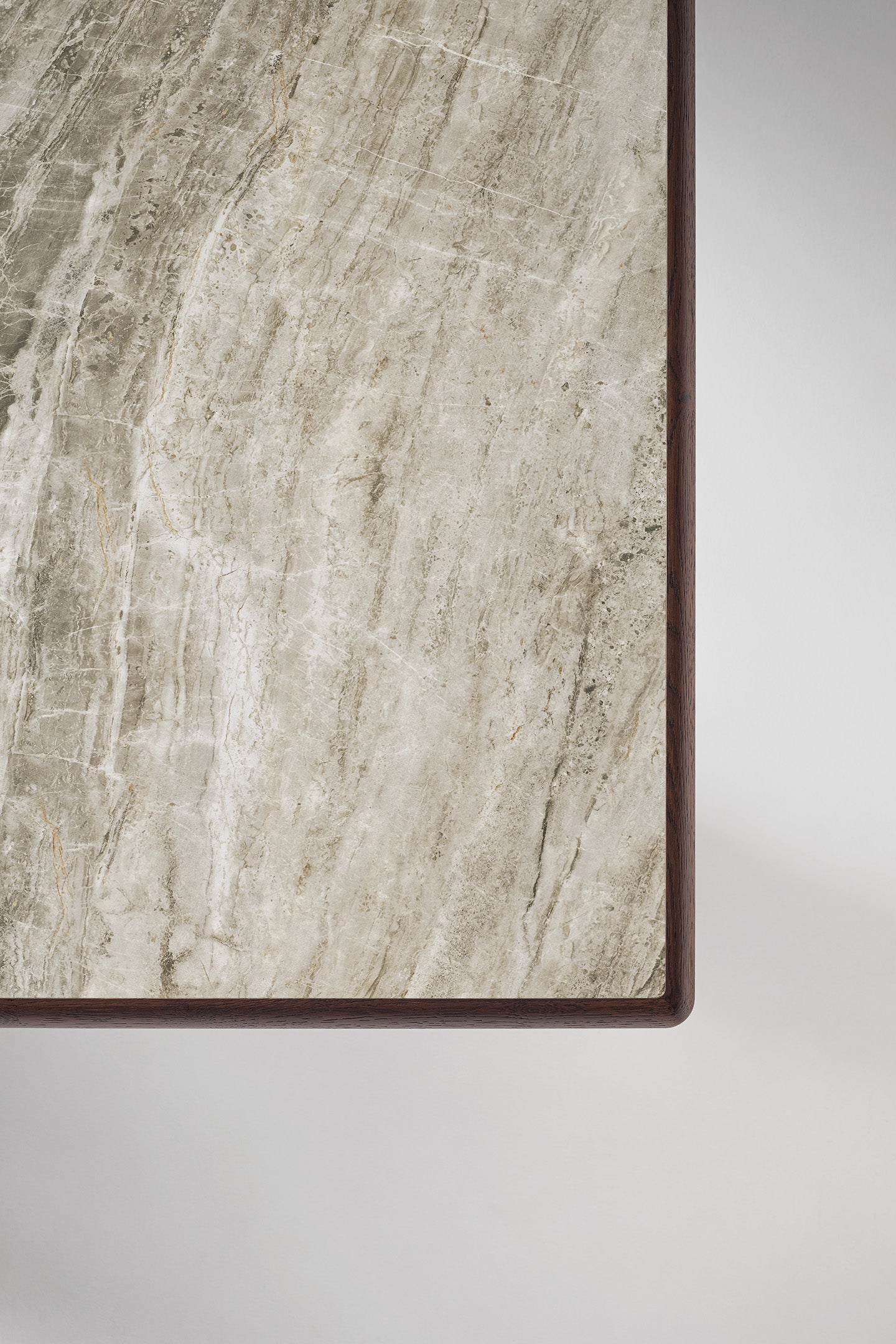Table Bonaldo Oshi – table en bois massif avec plateau verre ou céramique