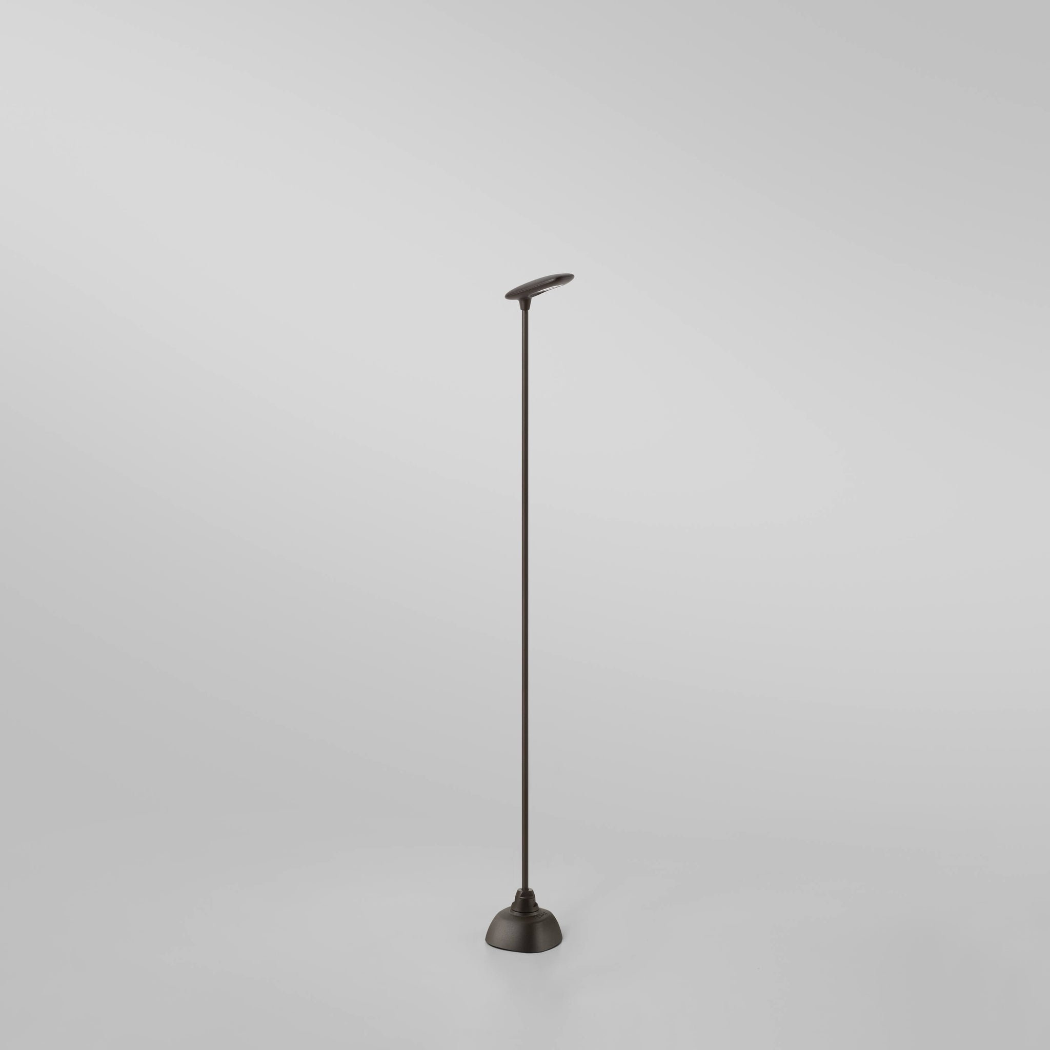 Birdie Outdoor Bover — Vue officielle du luminaire — B/70S · droit · petite tête