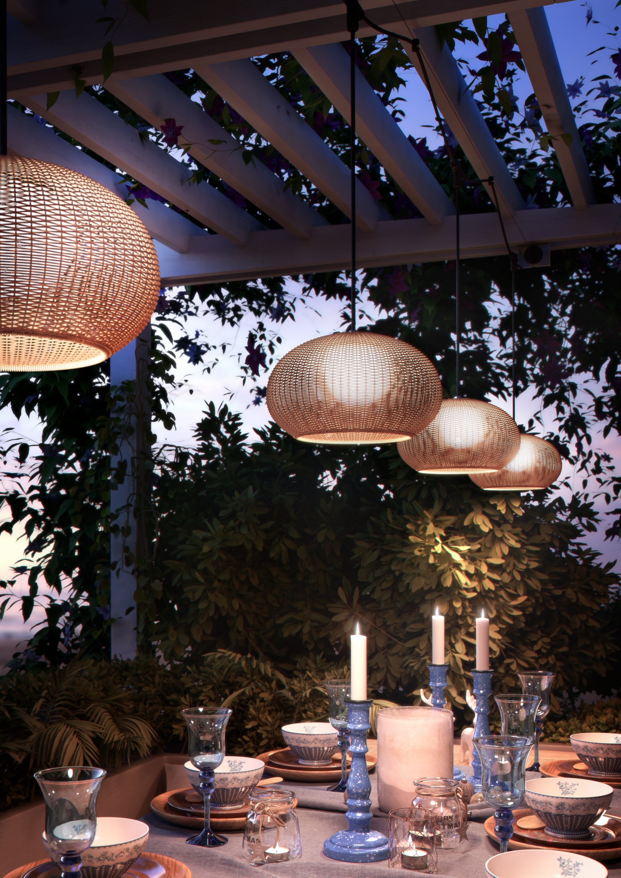 Garota Catenary S/27/4L Bover — photographie officielle de la configuration à quatre lumières, blanc marfil