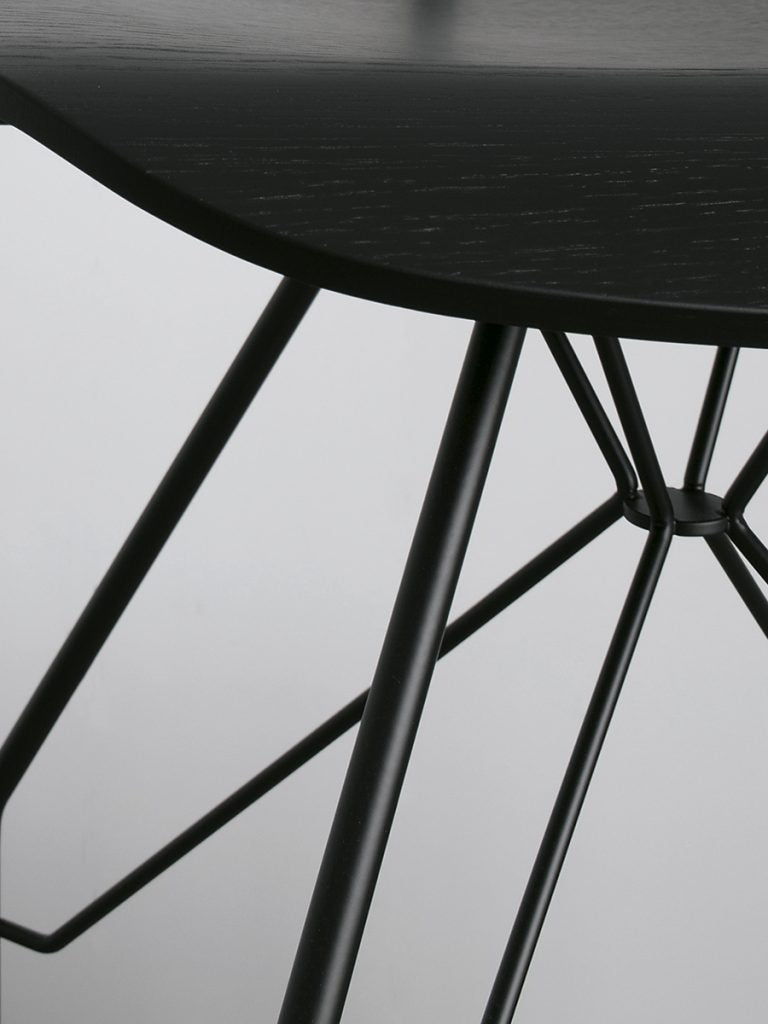 ECH4 – Chaise design EXTENDO