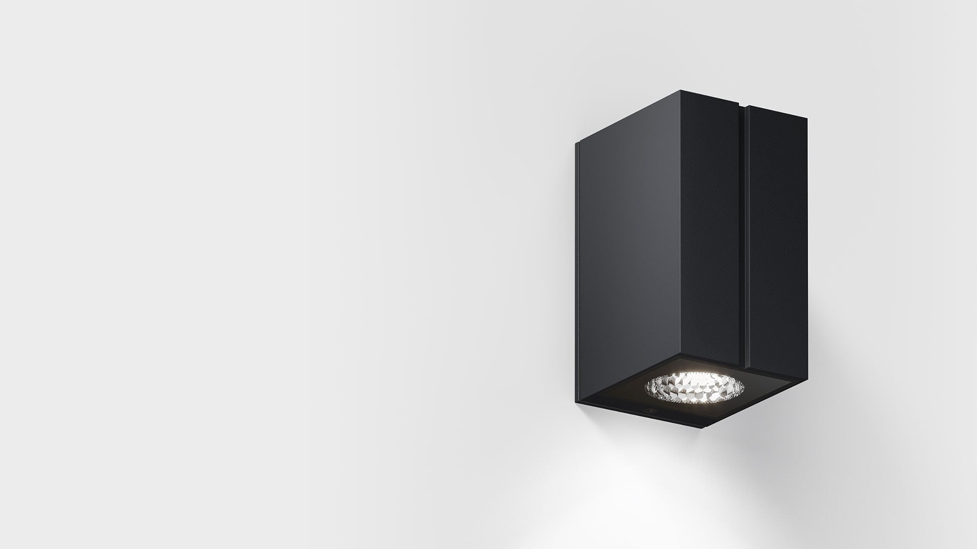 Cut down — Anthracite RAL 7016 — 2700 K