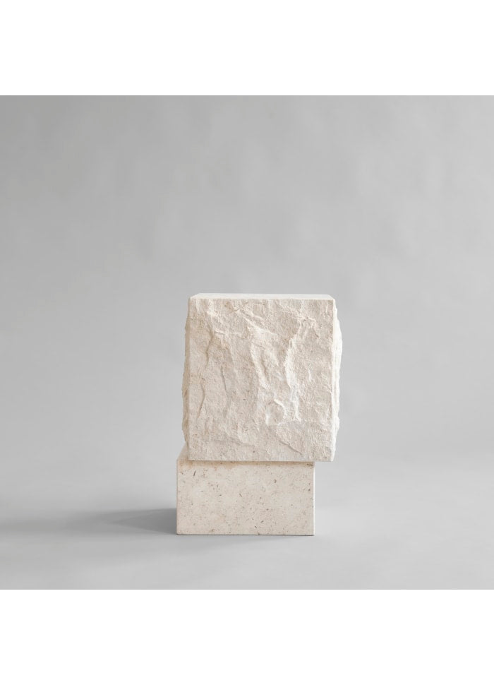 Temple Tall Outdoor — Limestone — 101 COPENHAGEN
