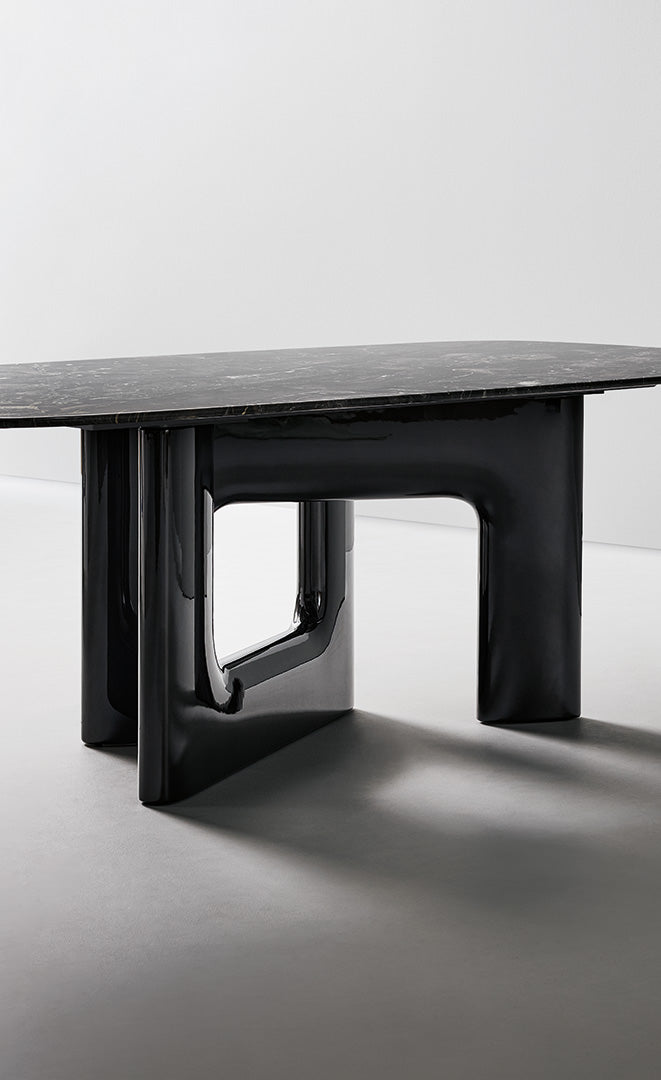 Table Bonaldo Liaison – table sculpturale avec base artistique